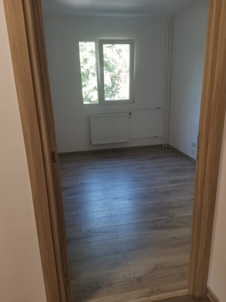 Alexandru Obregia Proprietar, vand ap 3 camere, cf 1, dec,